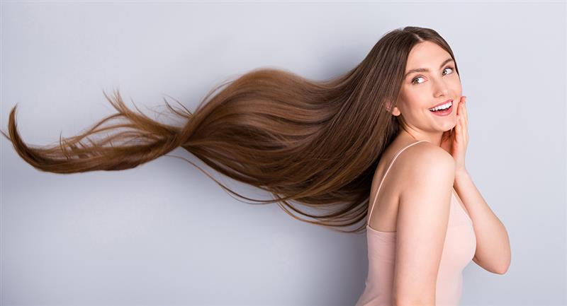 Qué cabello necesita proteínas